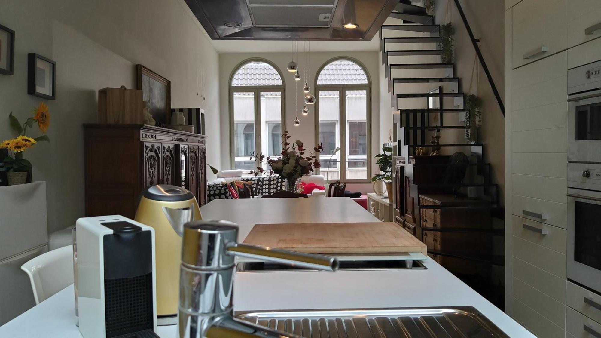 Apartamento Wellness Loft With Sauna, Jacuzzi, Roof Terrace & Amazing View Amberes Exterior foto