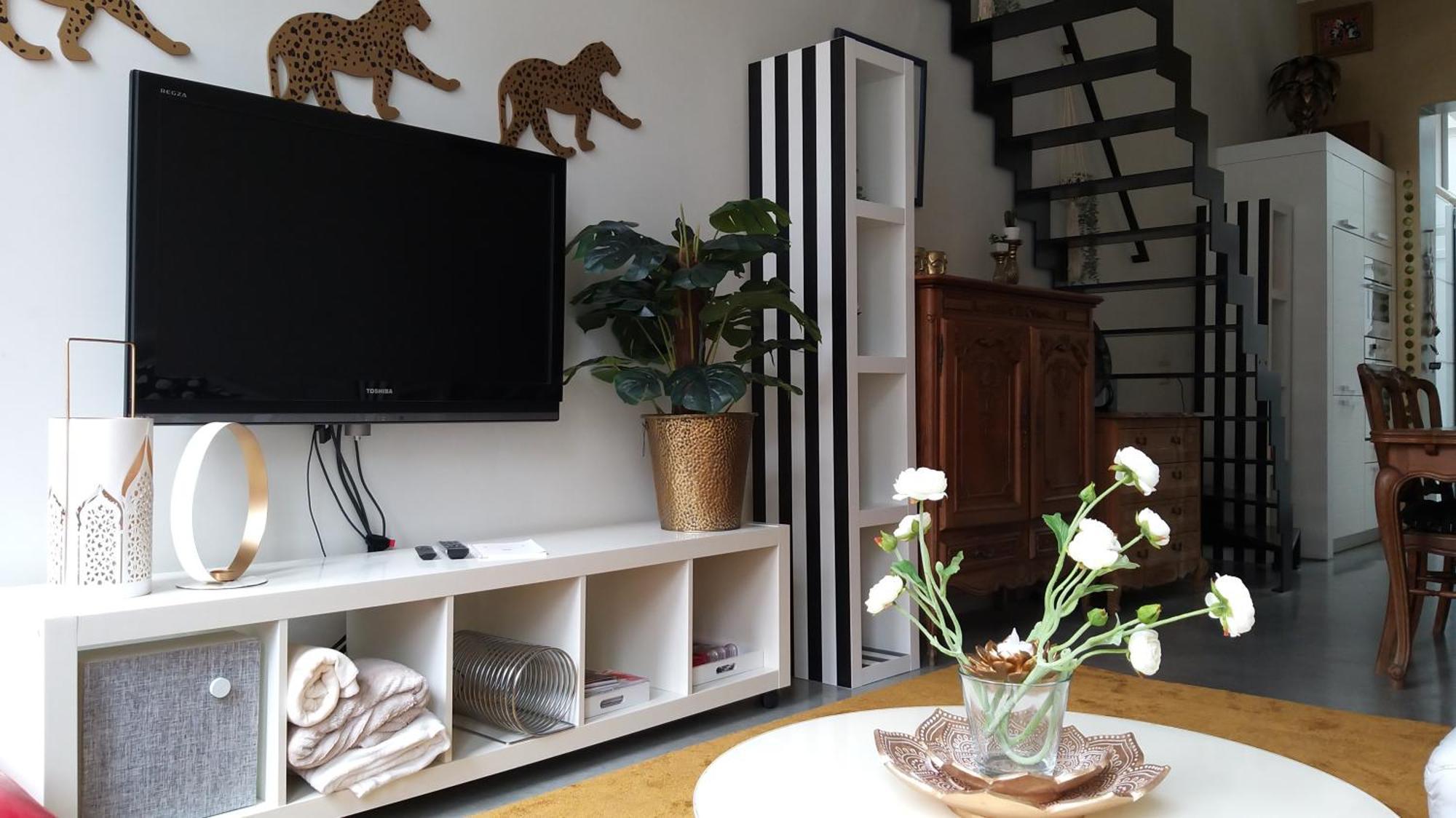 Apartamento Wellness Loft With Sauna, Jacuzzi, Roof Terrace & Amazing View Amberes Exterior foto