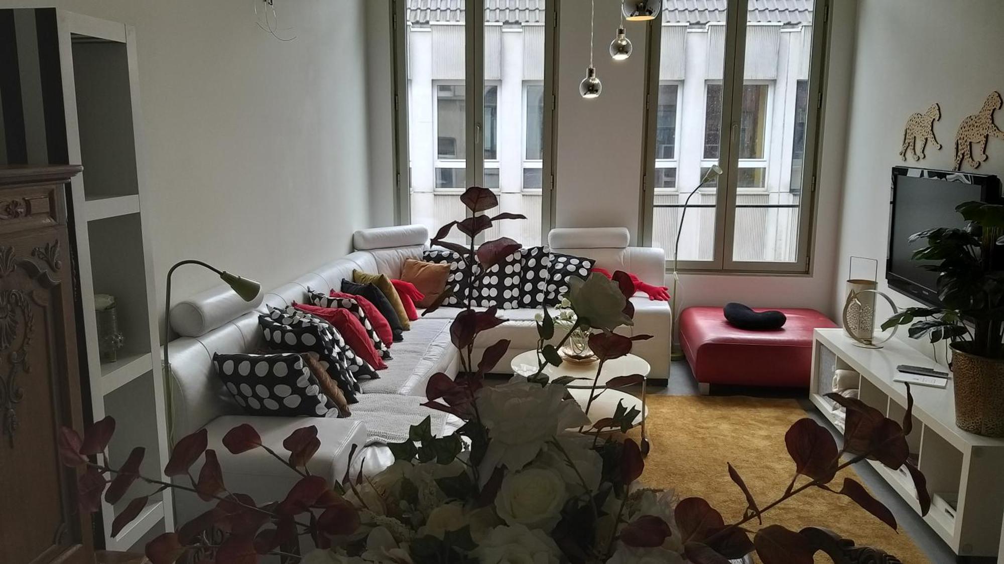 Apartamento Wellness Loft With Sauna, Jacuzzi, Roof Terrace & Amazing View Amberes Exterior foto