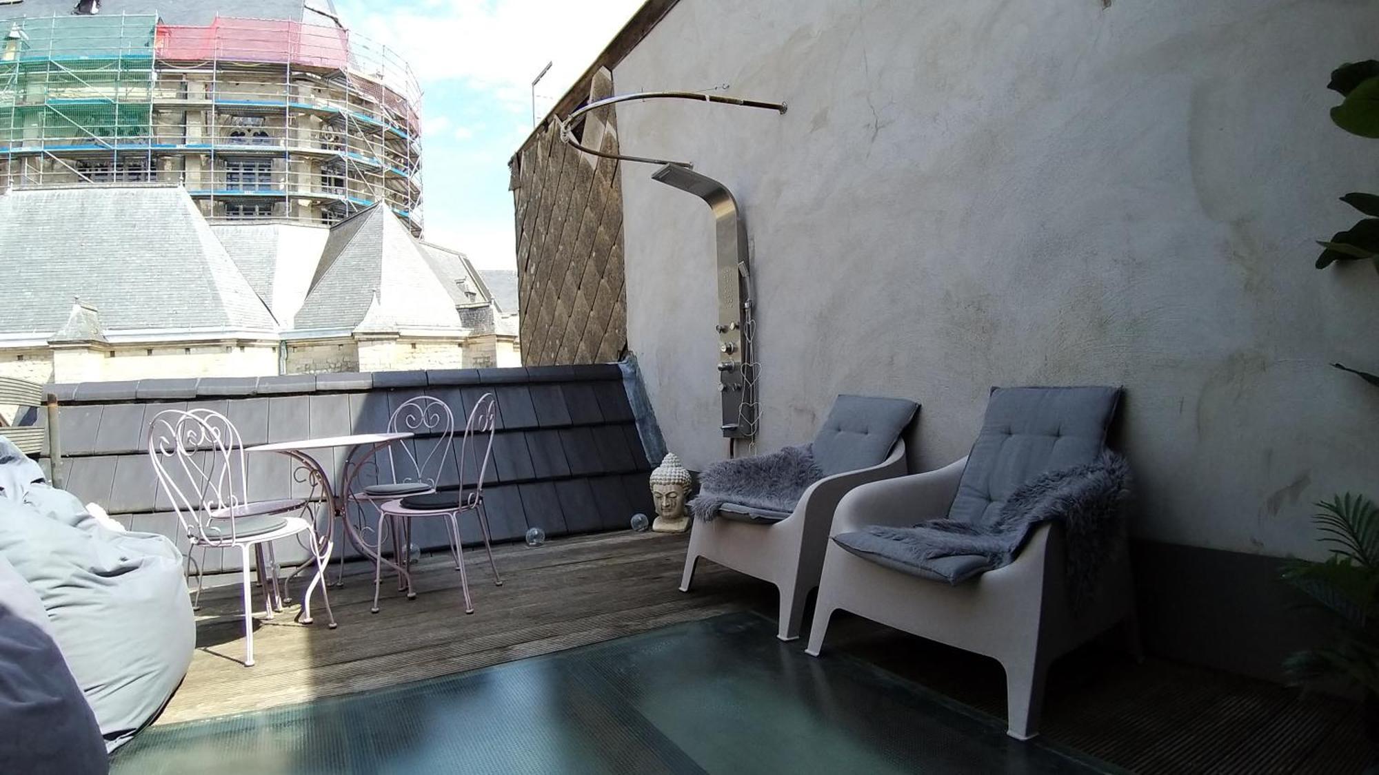 Apartamento Wellness Loft With Sauna, Jacuzzi, Roof Terrace & Amazing View Amberes Exterior foto