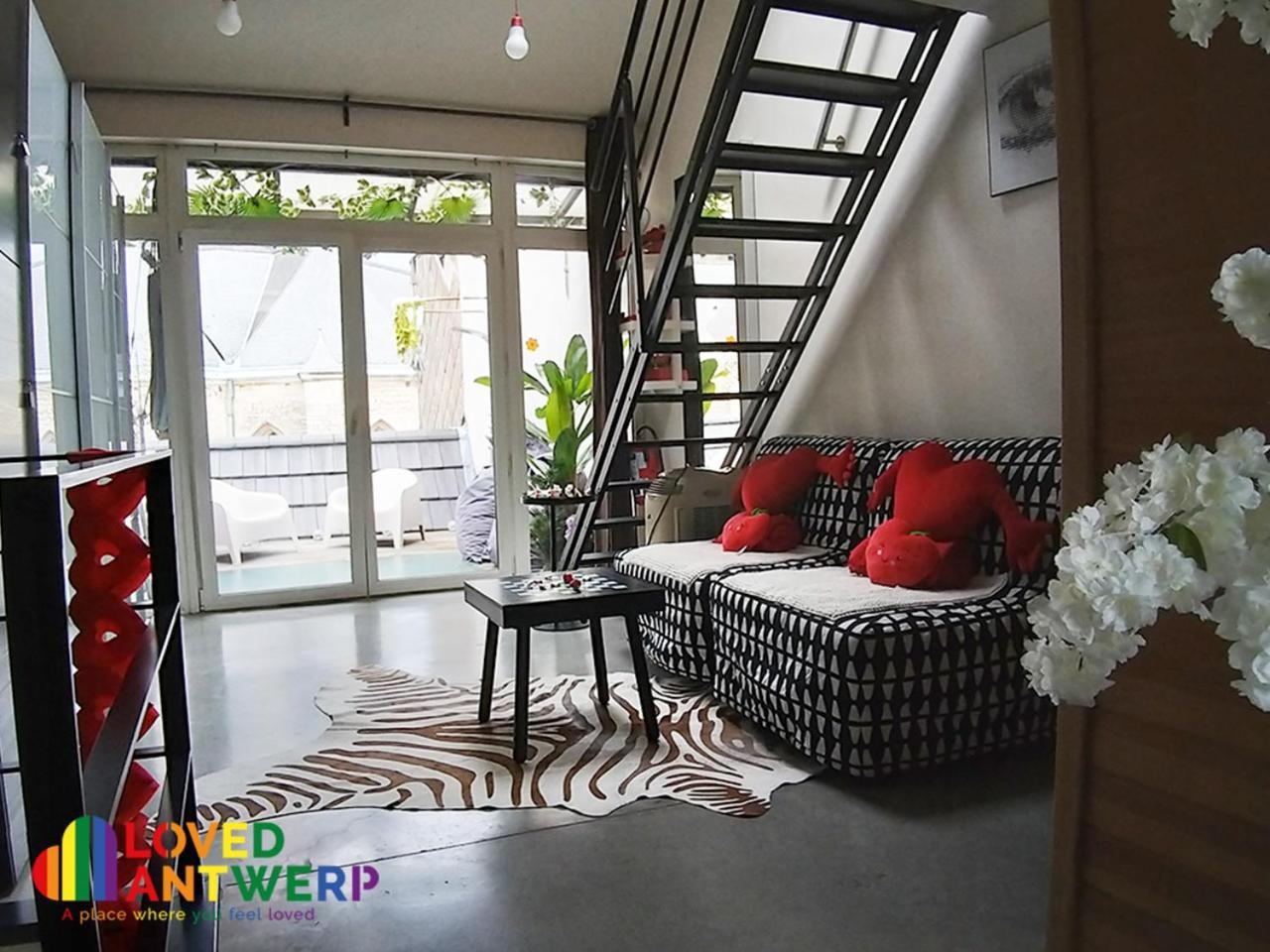 Apartamento Wellness Loft With Sauna, Jacuzzi, Roof Terrace & Amazing View Amberes Exterior foto